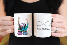 Lade das Bild in den Galerie-Viewer, Freundinnen mit Peacezeichen & Namen