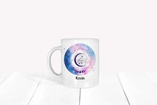 Lade das Bild in den Galerie-Viewer, personalisierte Tasse-Sternzeichen–Wassermann-Namenstasse-Linkshänder
