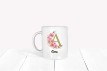 Lade das Bild in den Galerie-Viewer, Buchstabentasse mit Namen